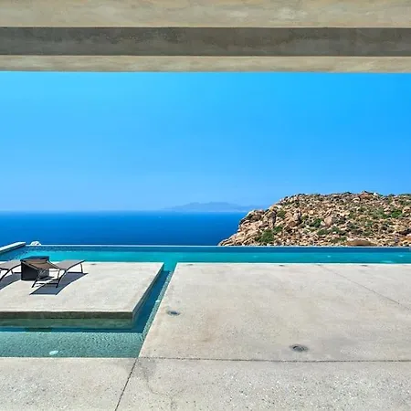Two Br Luxury Peaceful Mylo With Living Close To Mylopotas Beach Willa Ios