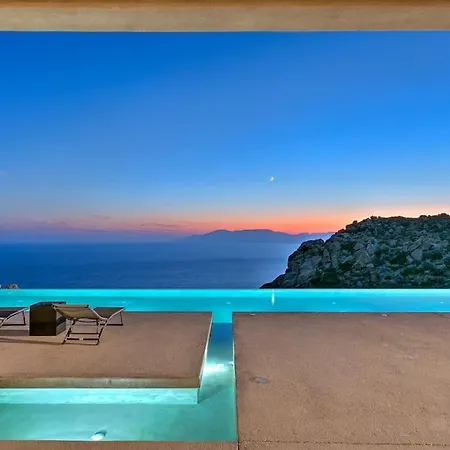 Two Br Luxury Peaceful Mylo With Living Close To Mylopotas Beach Willa *
